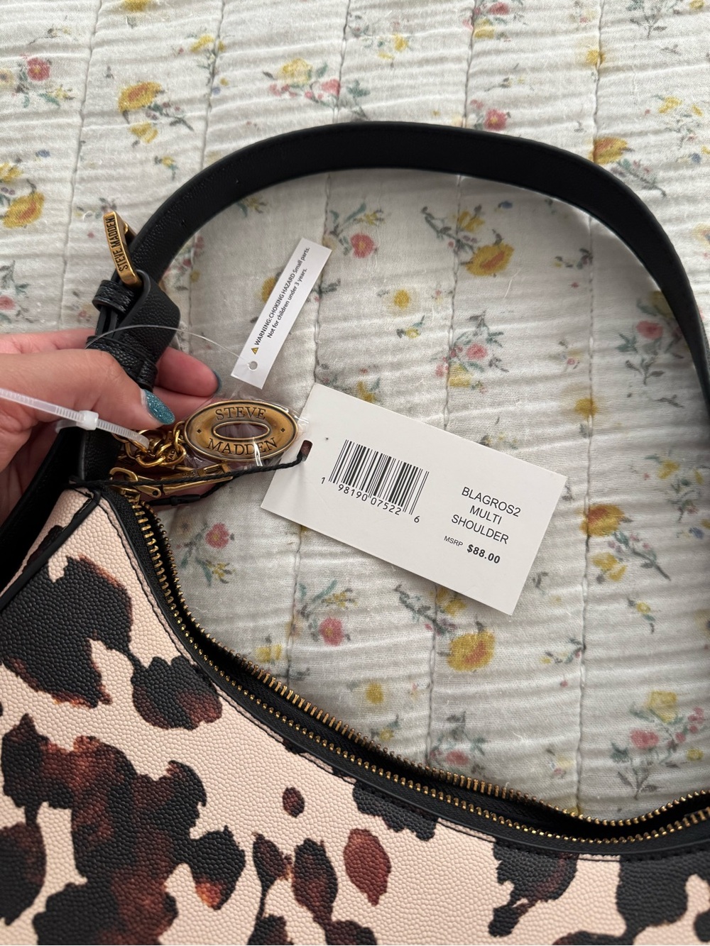 Steve Madden Cow Print Shoulder Bag NWT - Picture 3 of 6